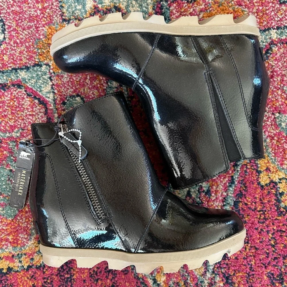 NWT Sorel | Girls Black Shimmer Arctic Zip II  Waterproof Wedge Ankle Boot, sz 4